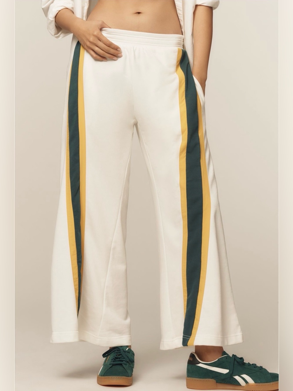 Anthropology
Daily Practice Pull-On Track Pants - Picture 6 of 9